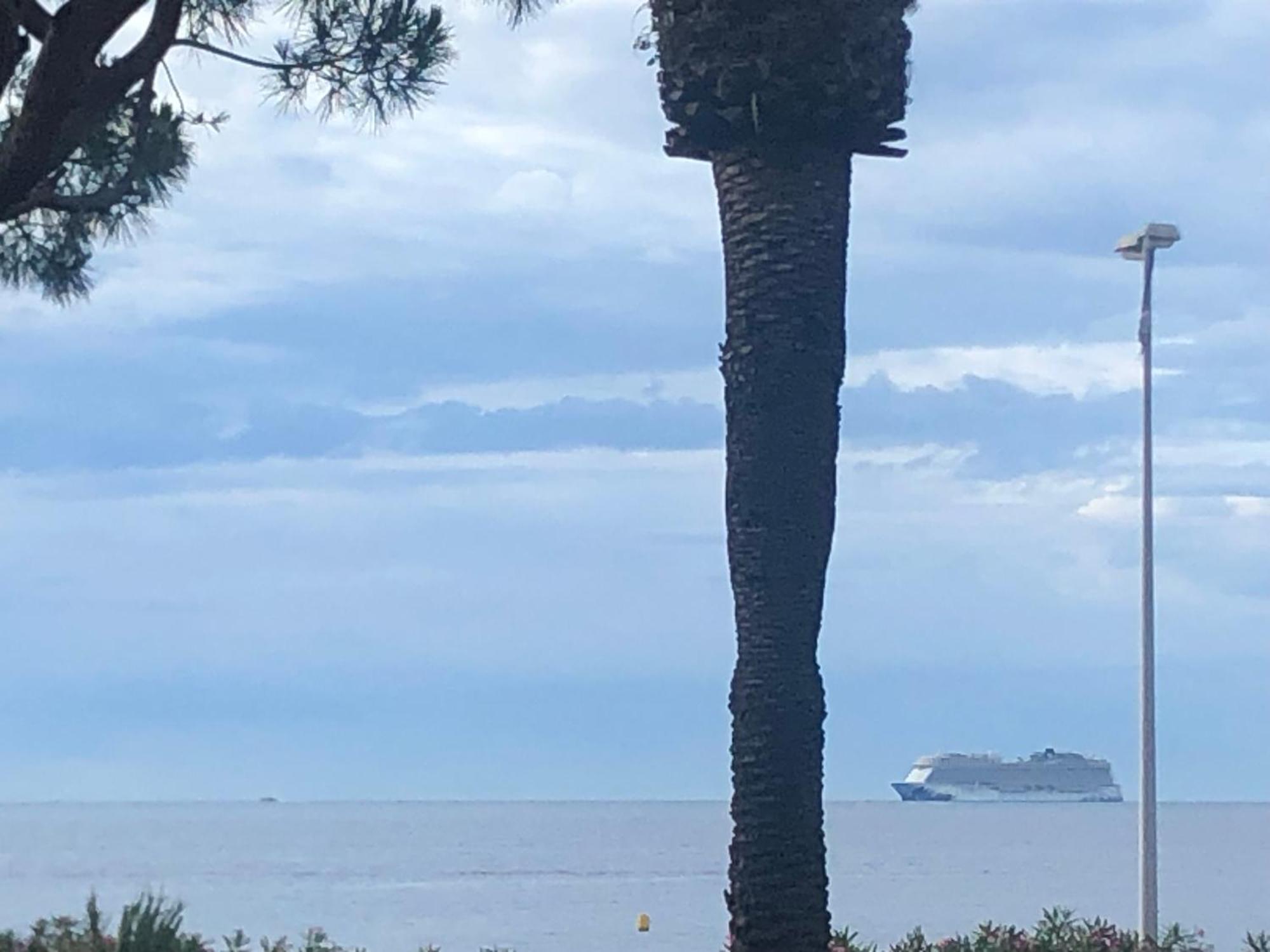 Cannes Terrace Beach Front & Sea View Ngoại thất bức ảnh